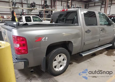 2013 Chevrolet Silverado 1500 Lt z USA, uszkodzony, nr VIN 3GCPKSE75DG285208